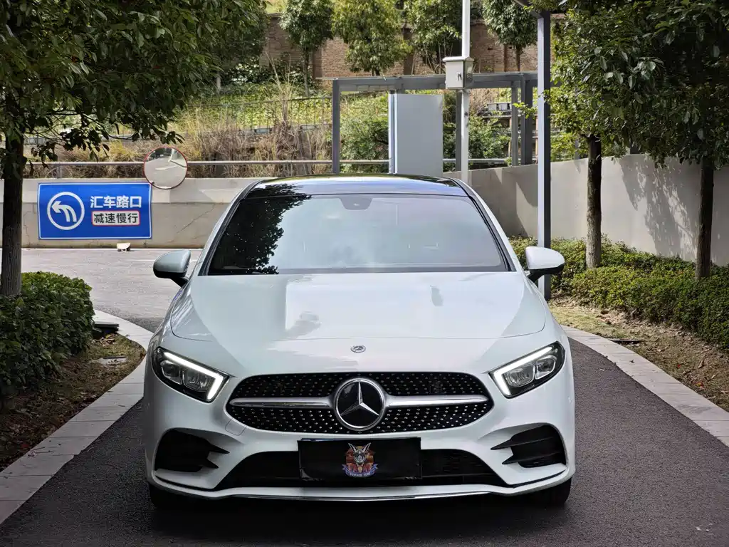 Mercedes-Benz A-Class — миниатюра 3