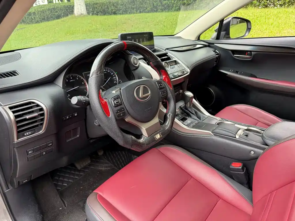 Lexus NX — миниатюра 7