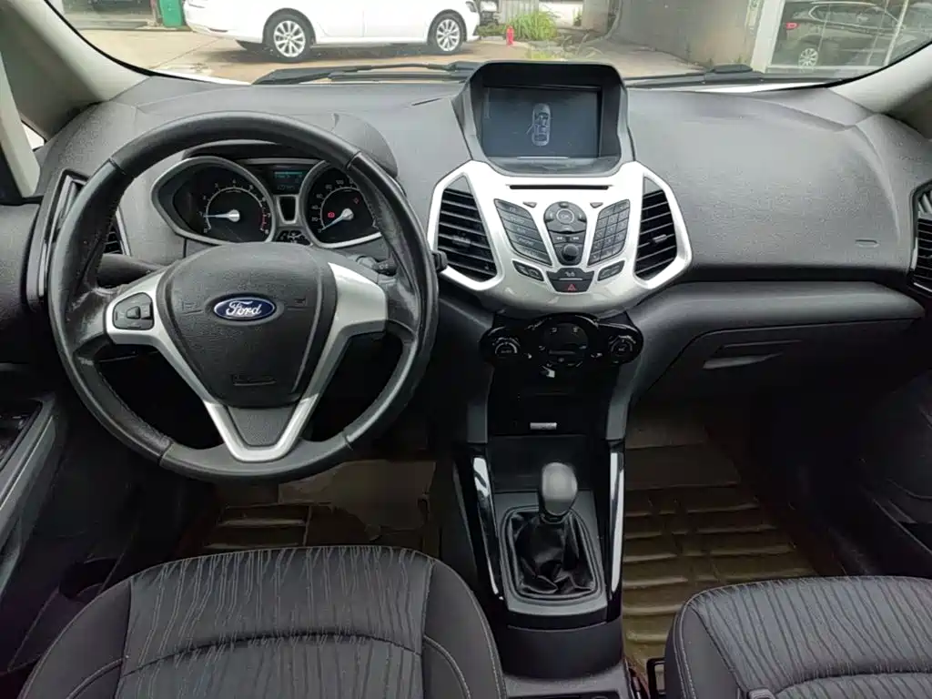 Ford Ecosport — миниатюра 10