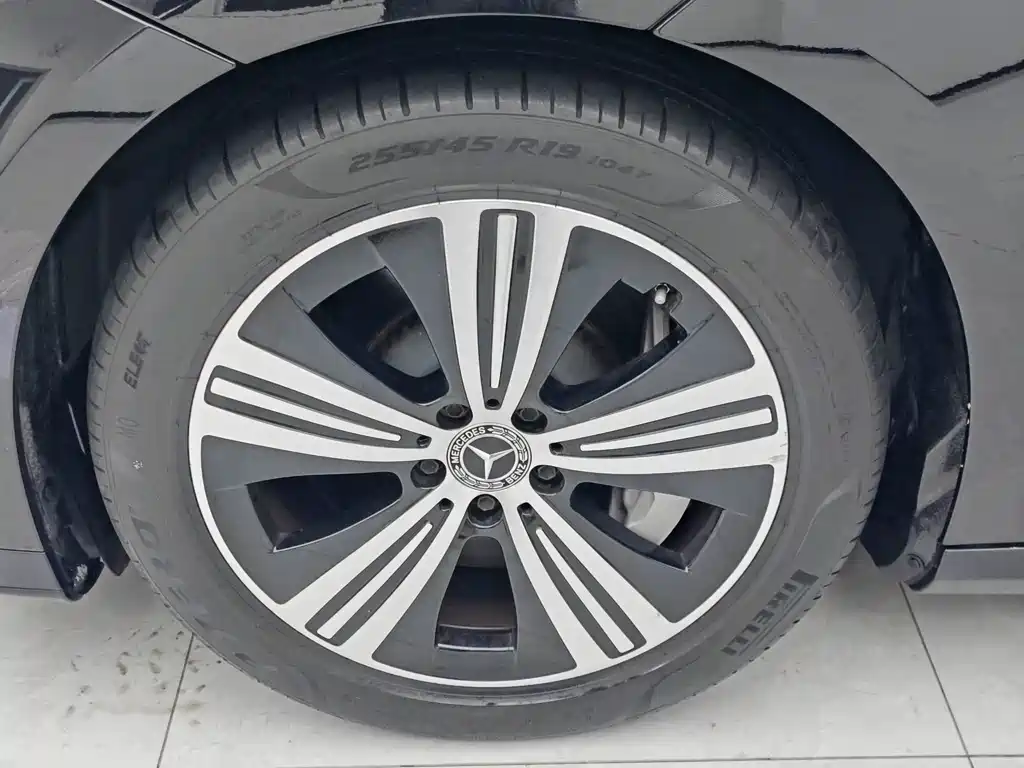 Mercedes-Benz EQE — миниатюра 4