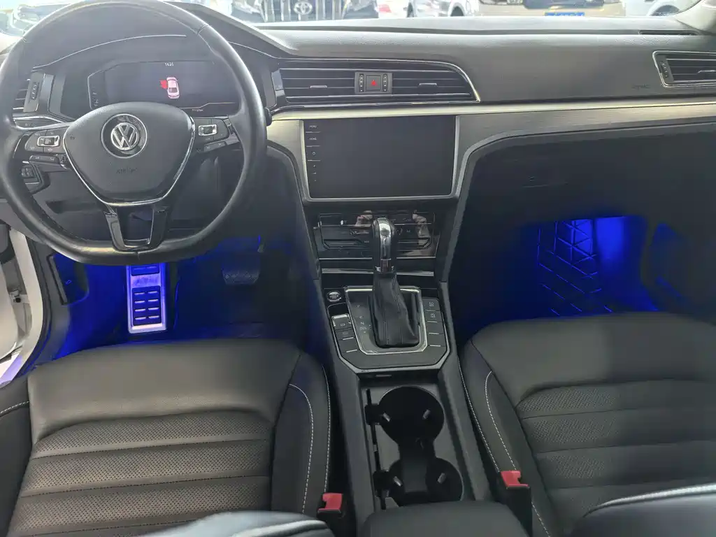 Volkswagen Lamando — миниатюра 10
