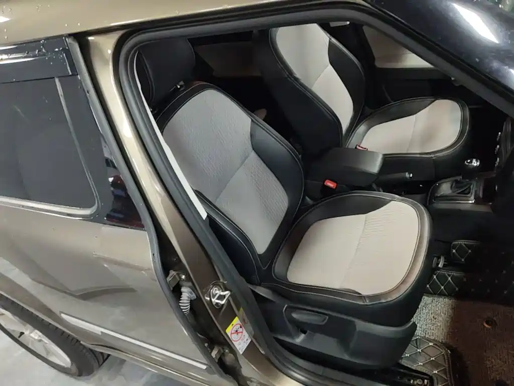 Skoda Yeti — миниатюра 25
