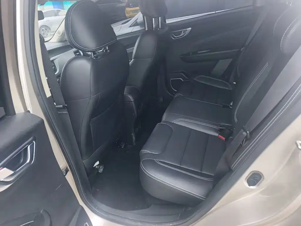Geely Vision X3 — миниатюра 17