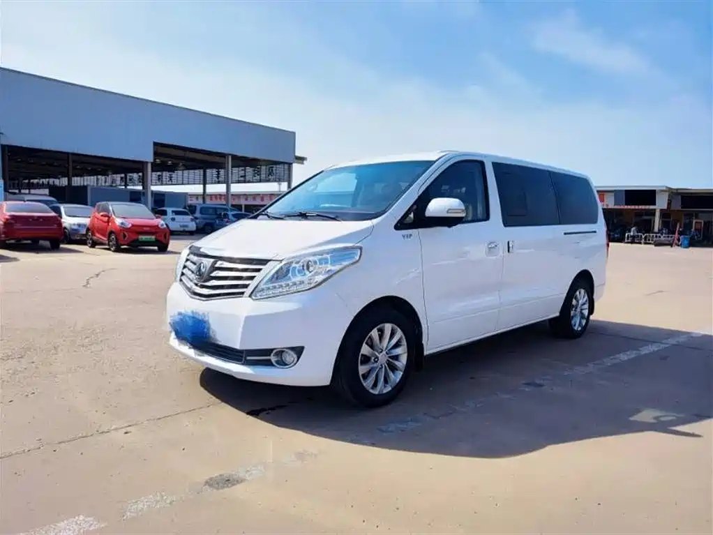 Fengxing Fengxing CM7 2017