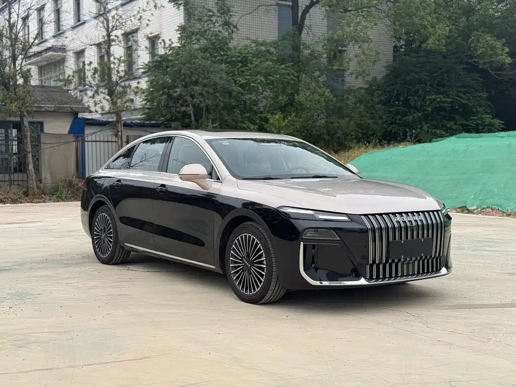 Roewe M7 DMH — миниатюра 3