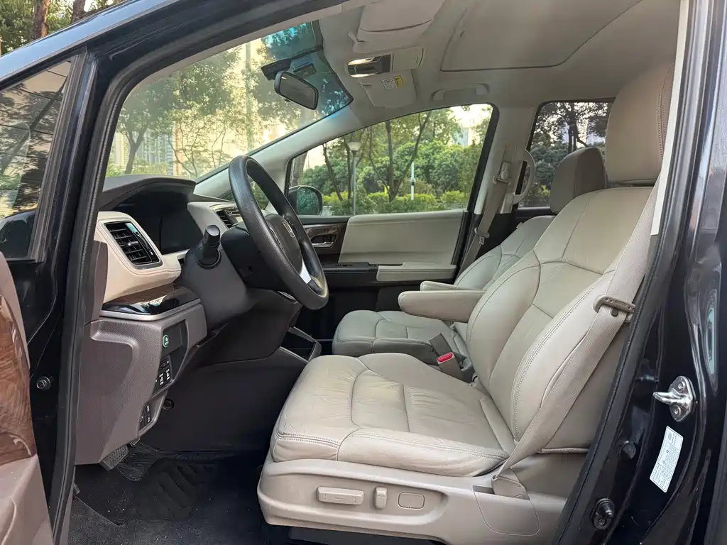 Honda Odyssey — миниатюра 10