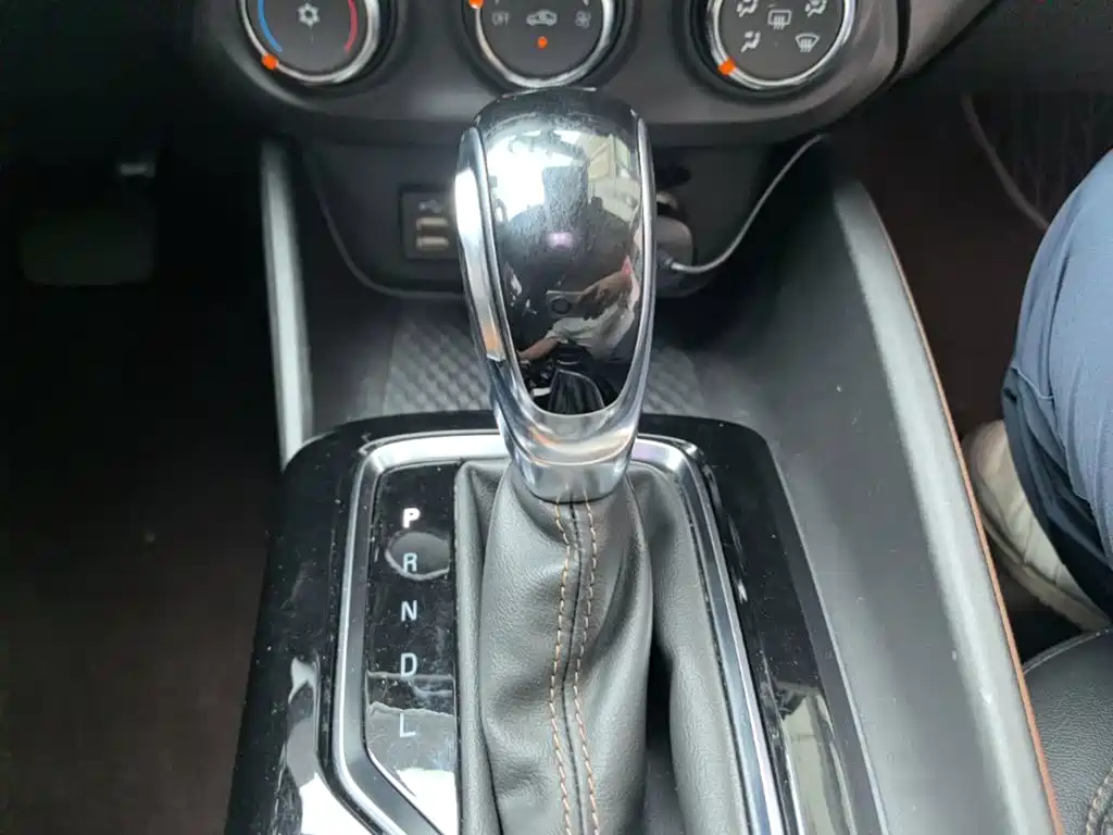 Buick Verano — миниатюра 14