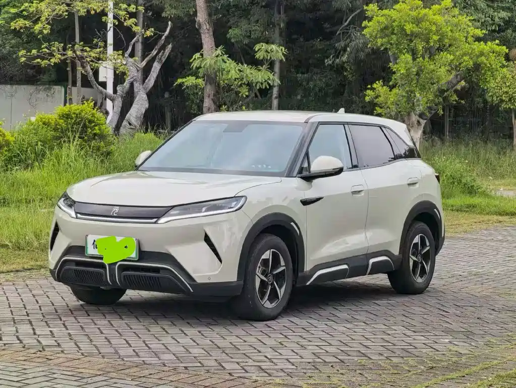 BYD Yuan UP