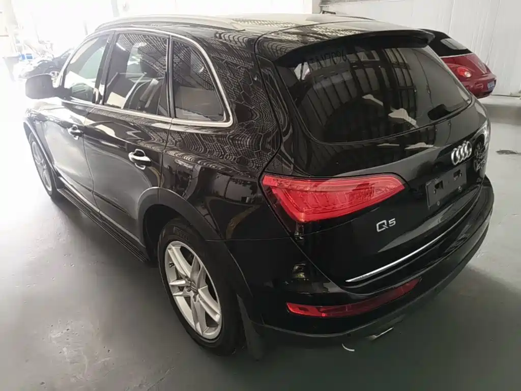 Audi Q5 — миниатюра 5