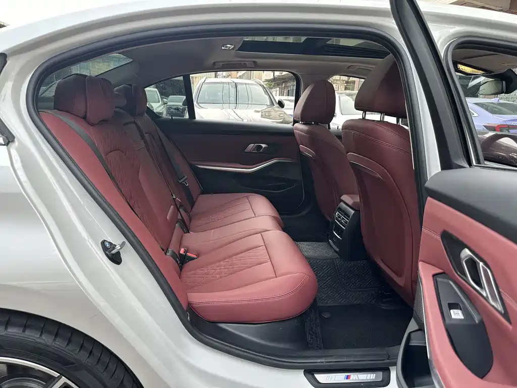 BMW 3 Series 3 2025 325Li M Sport