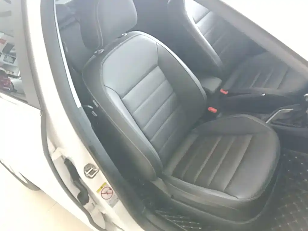 Volkswagen Lavida — миниатюра 25
