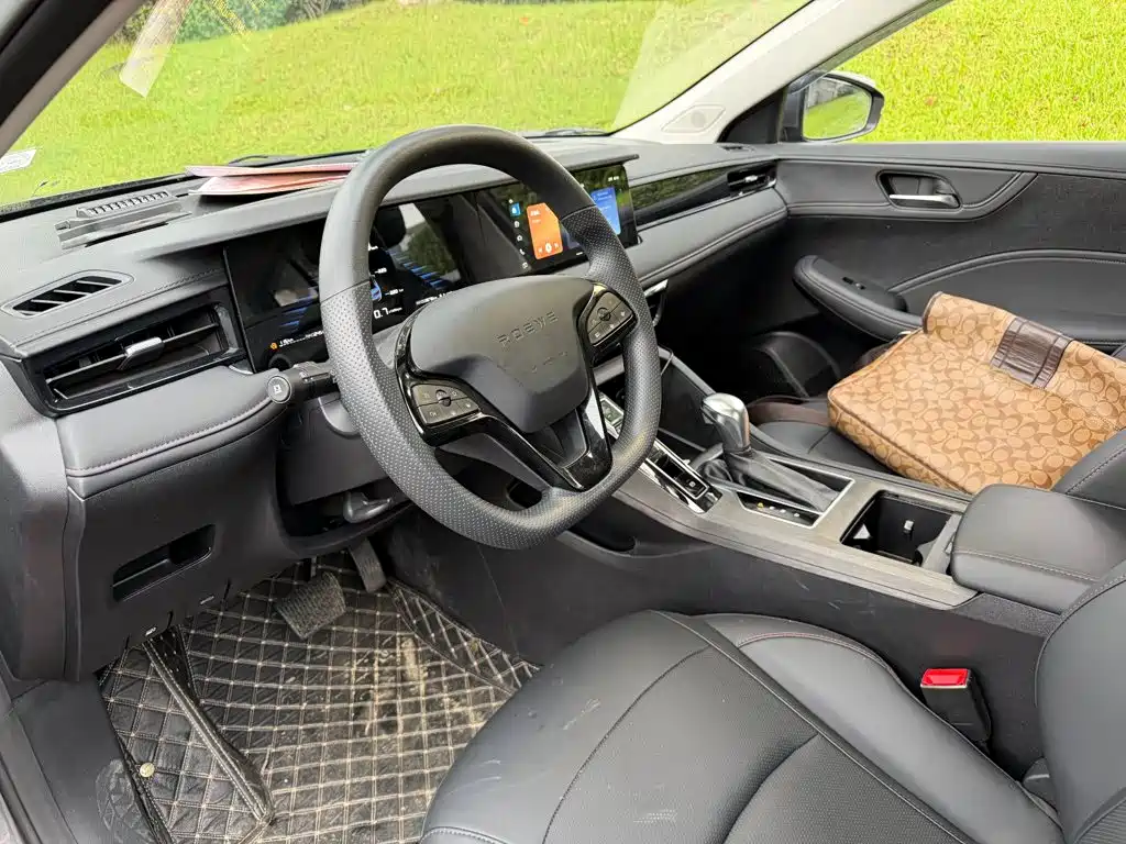 Roewe i5 — миниатюра 7