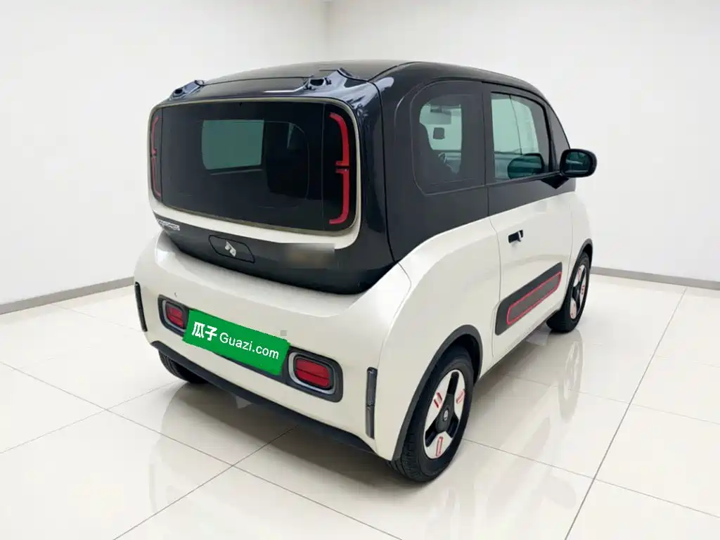 Baojun KiWi EV — миниатюра 6