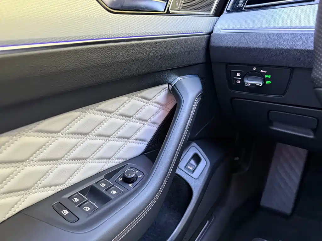 Volkswagen Magotan — миниатюра 14