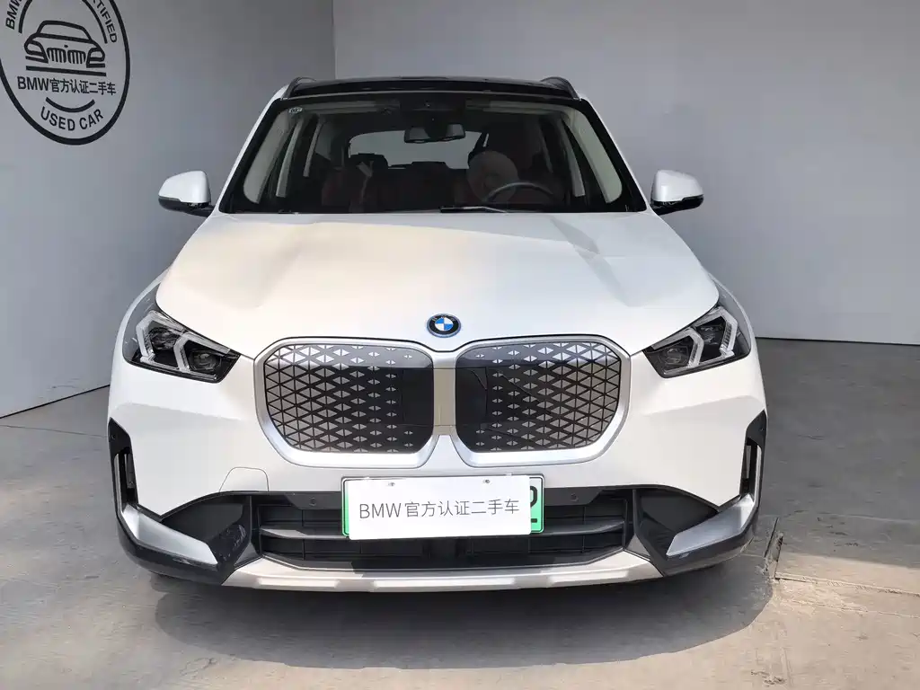 BMW iX1 — миниатюра 2