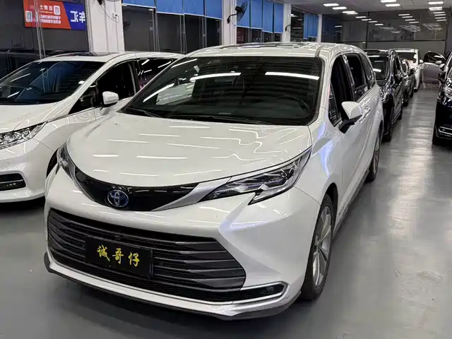 Toyota Sienna