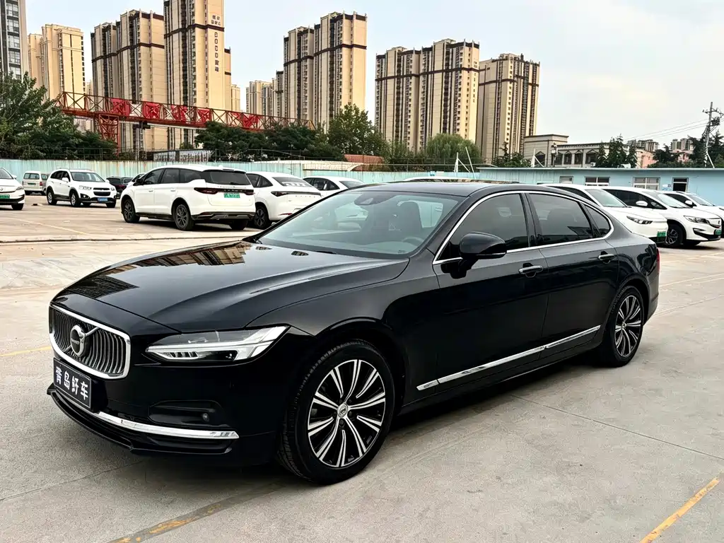 Volvo S90 2021 B5 Luxury