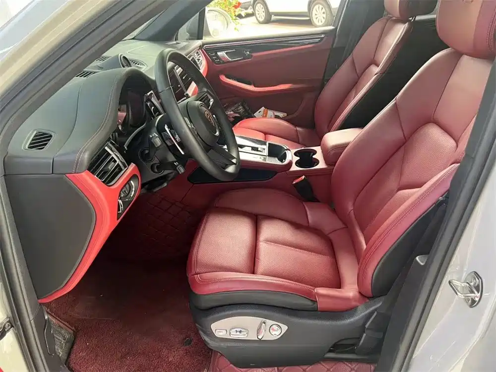 Porsche Macan — миниатюра 8