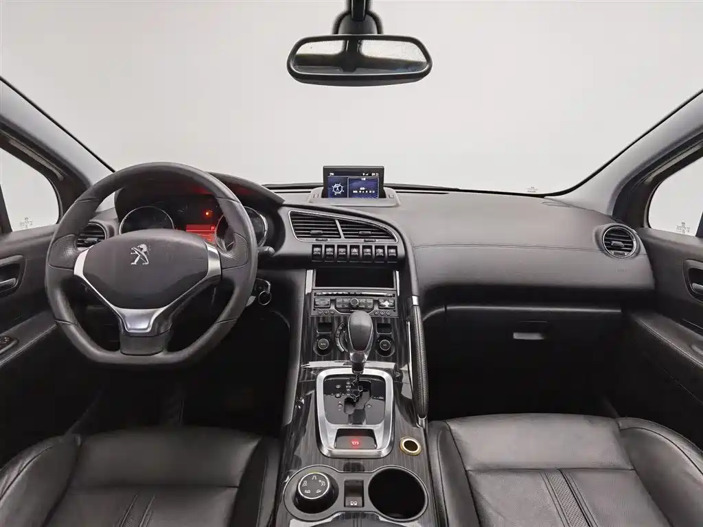 Peugeot 3008 2013 1.6THP AT