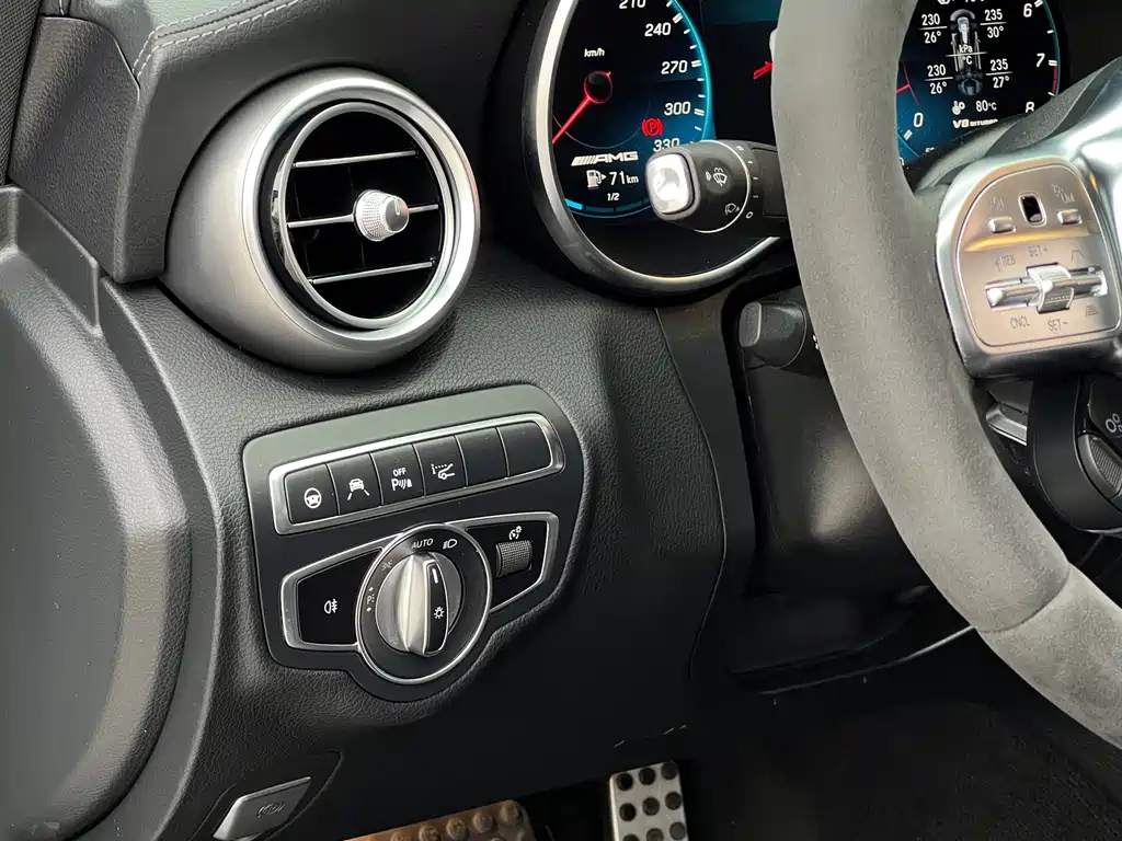 Mercedes-Benz C-Class AMG — миниатюра 22