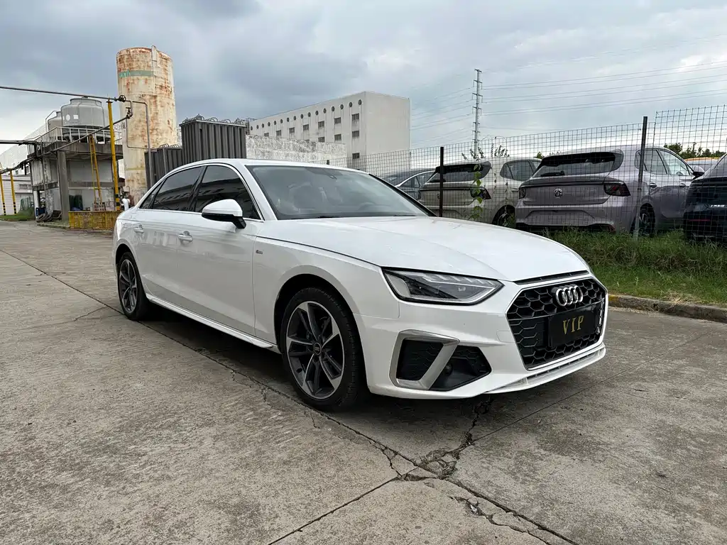 Audi A4L — миниатюра 2