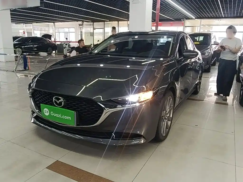 Mazda 3 Axela — миниатюра 2