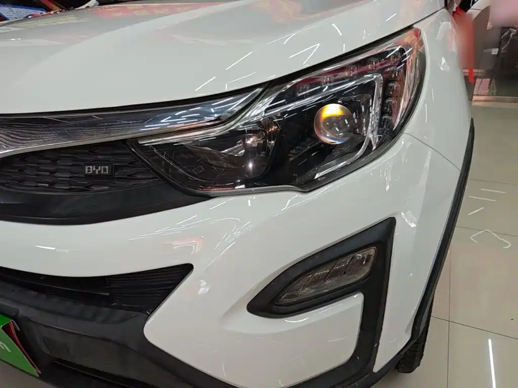 BYD Yuan — миниатюра 24