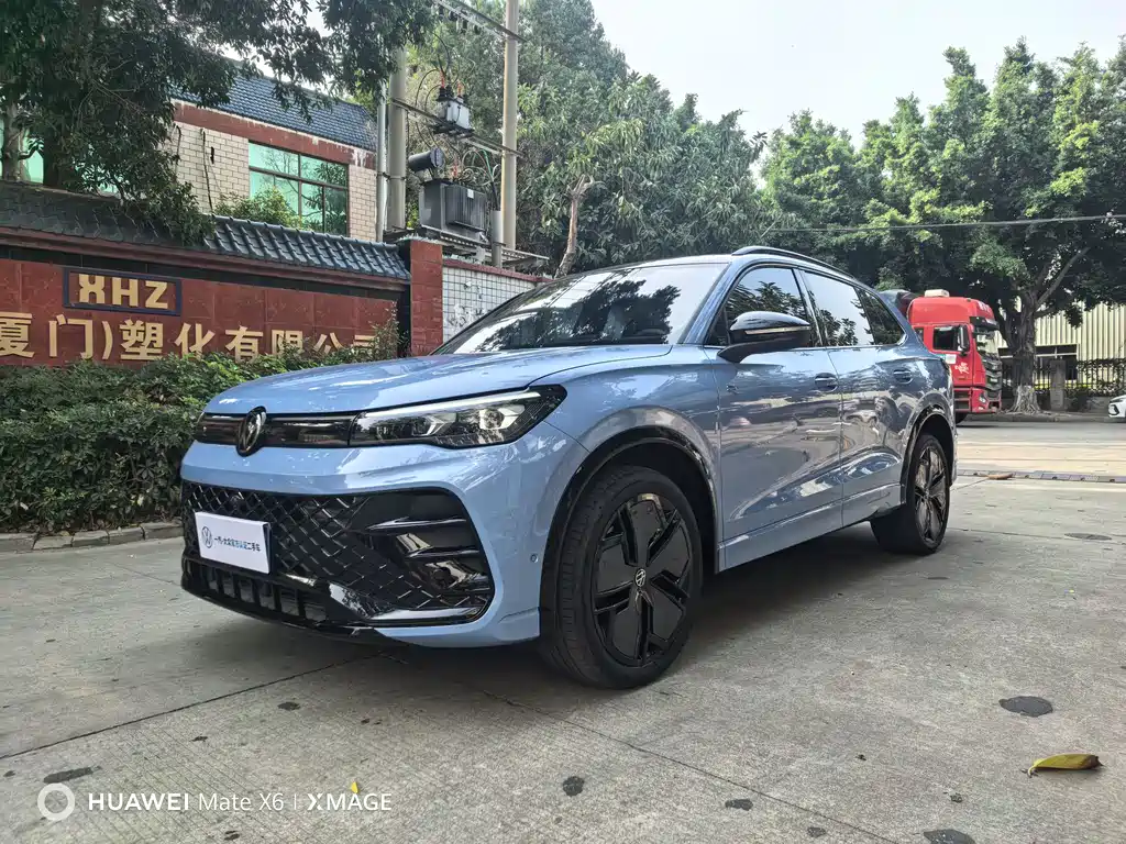 Volkswagen Tiguan L 2024