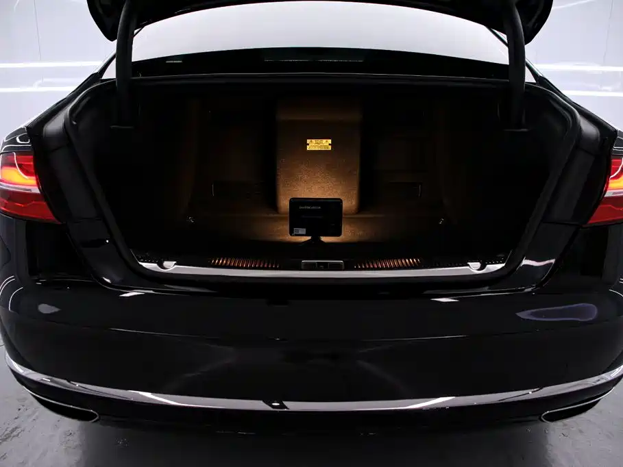 Audi A8 — миниатюра 20