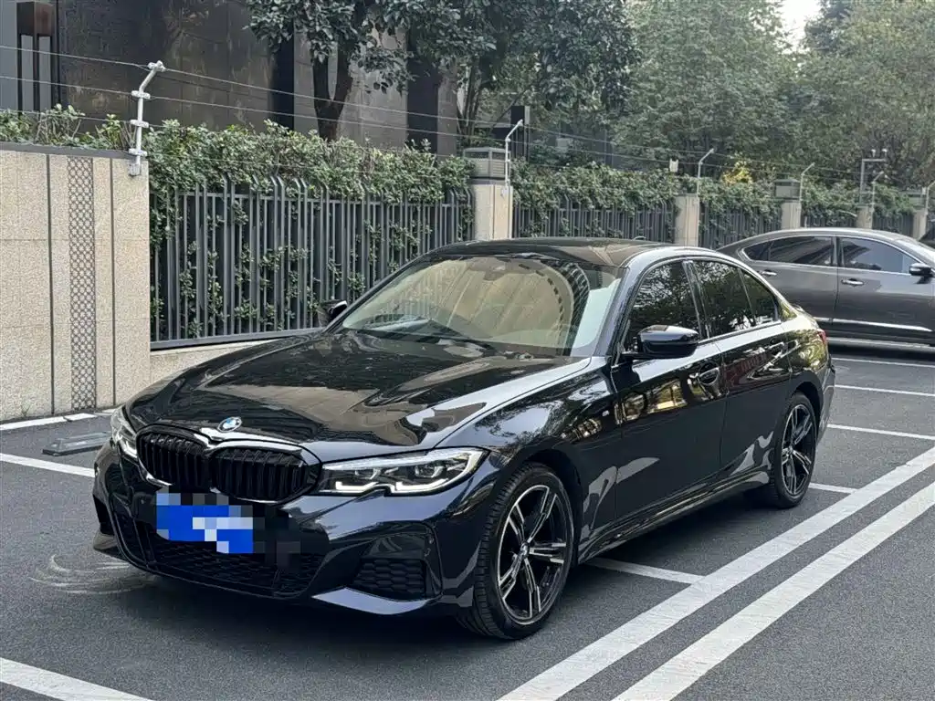 BMW 3 Series 2022