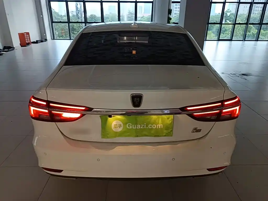 Roewe i6 Classic — миниатюра 6