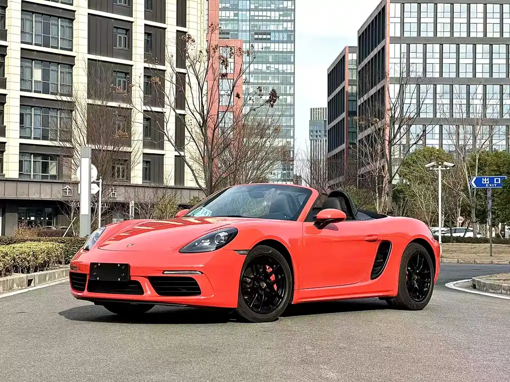 PORSCHE 718