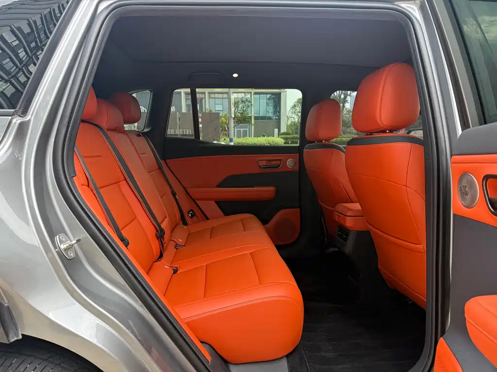 Toyota bZ3X — миниатюра 8