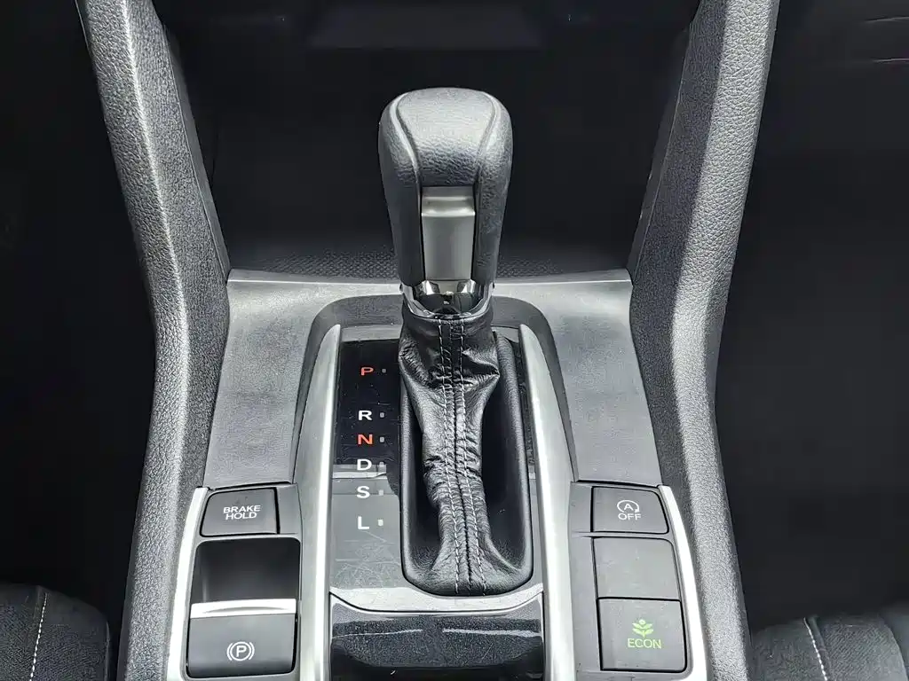 Honda Civic — миниатюра 13