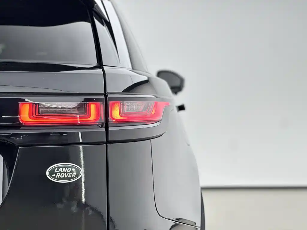Land Rover Velar — миниатюра 17
