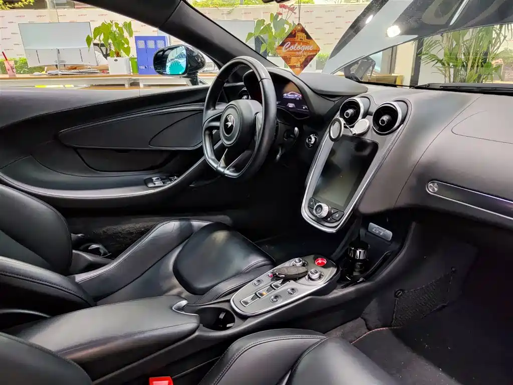 McLaren GT 2019 4.0T