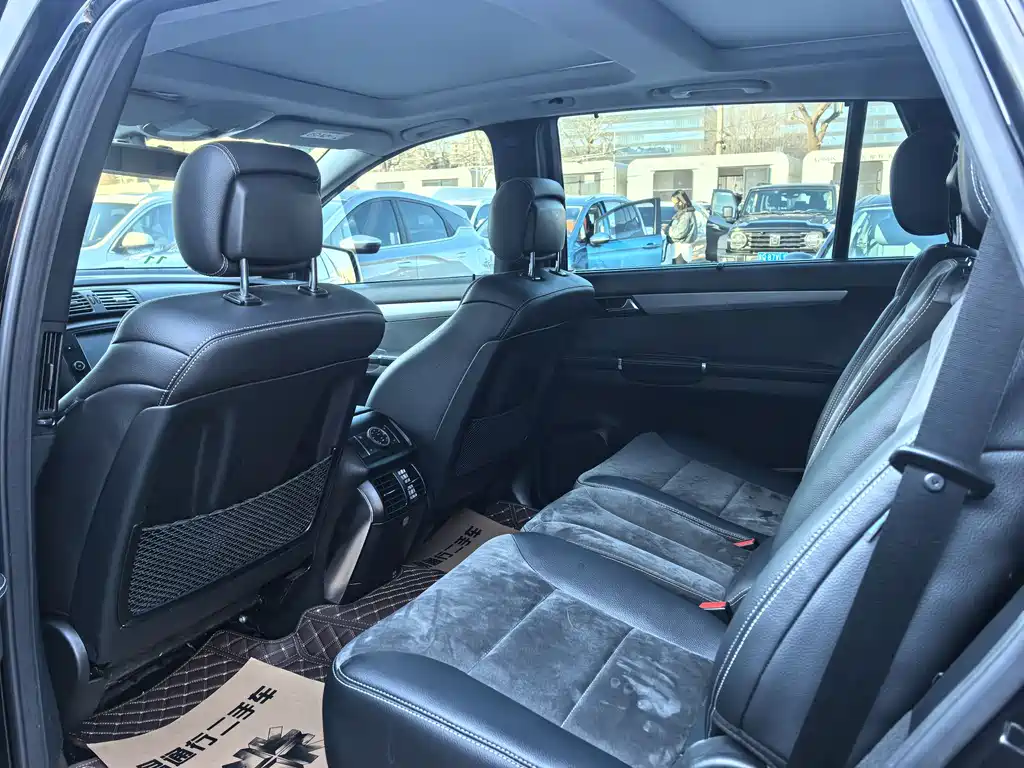 Mercedes-Benz R 2014 R 320 4MATIC