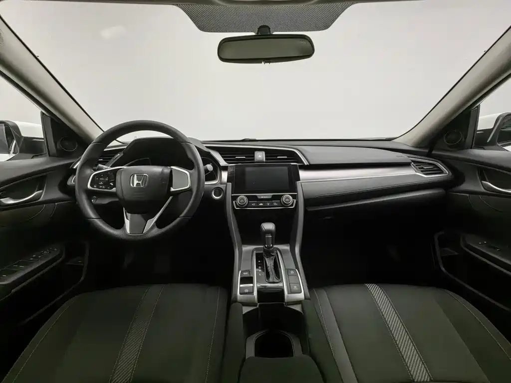 Honda Civic — миниатюра 5