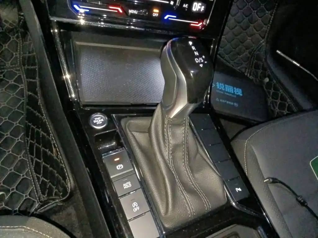 Volkswagen Passat — миниатюра 10