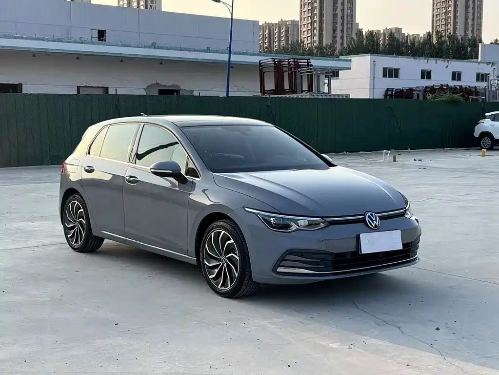 Volkswagen Golf — миниатюра 3