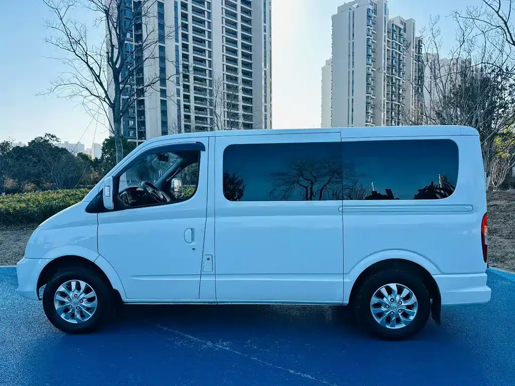 SAIC MAXUS XINTU V80