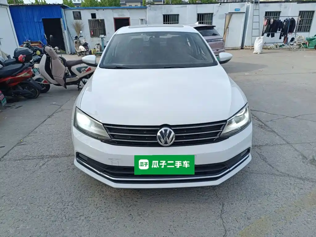 Volkswagen Sagitar — миниатюра 3