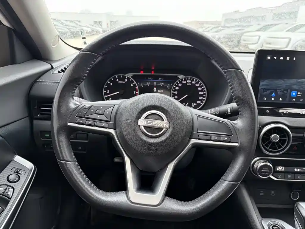 Nissan Sylphy — миниатюра 10
