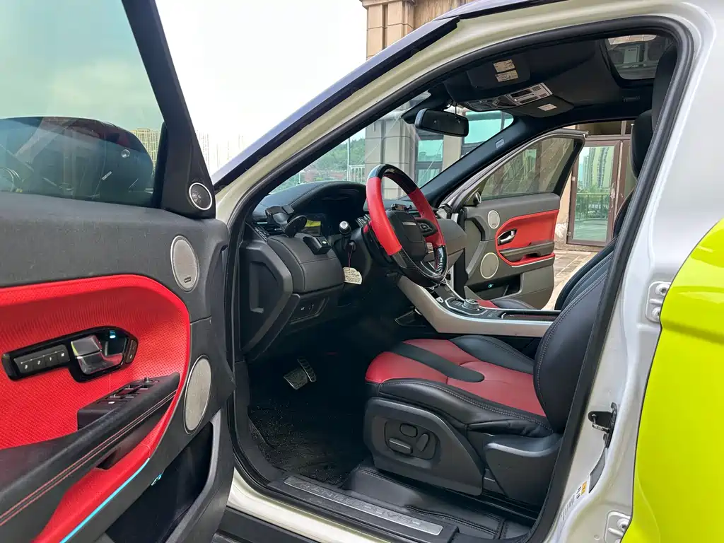 Land Rover Evoque (Import) — миниатюра 9