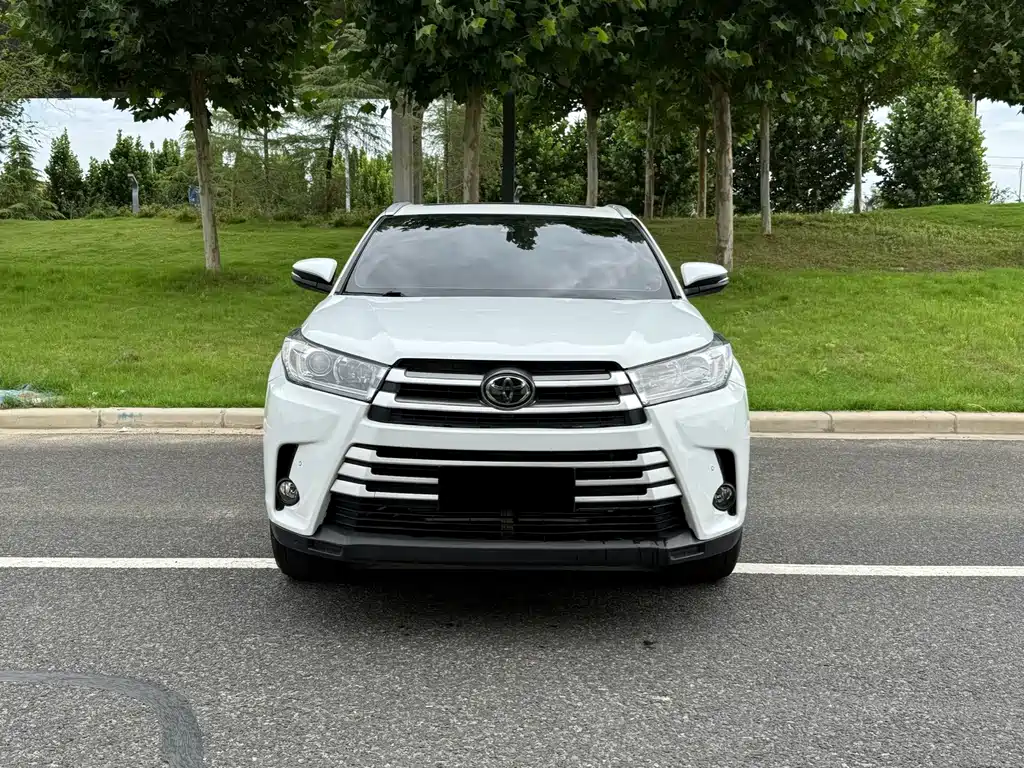 Toyota Highlander — миниатюра 2