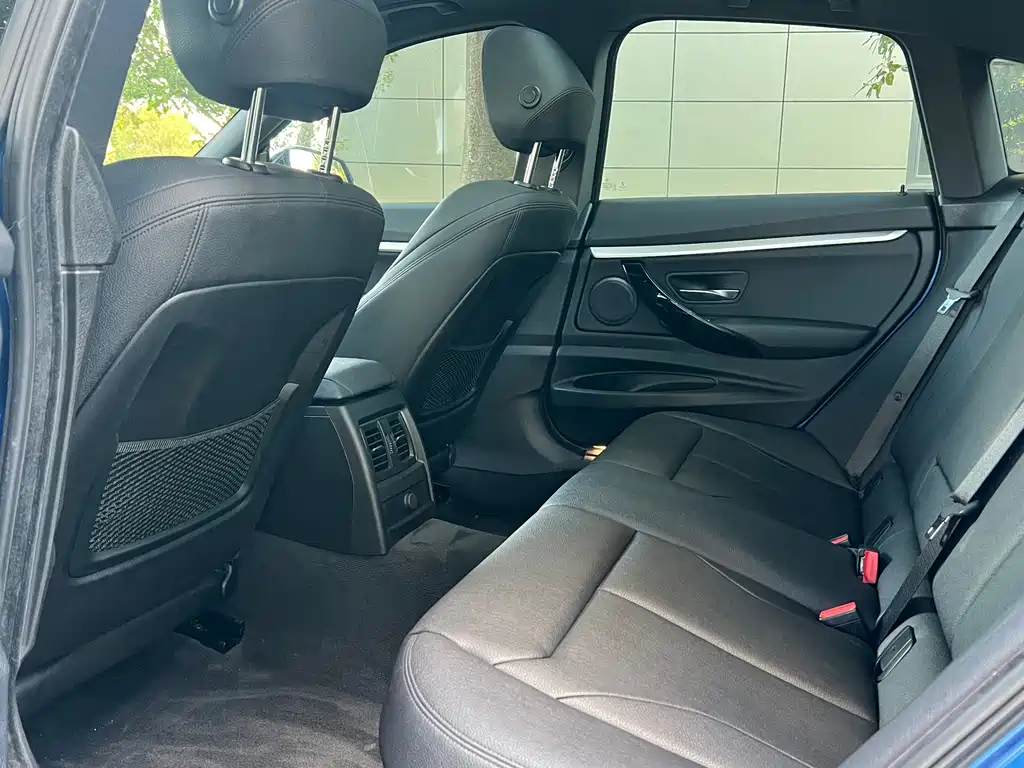 BMW 3 Series GT — миниатюра 13