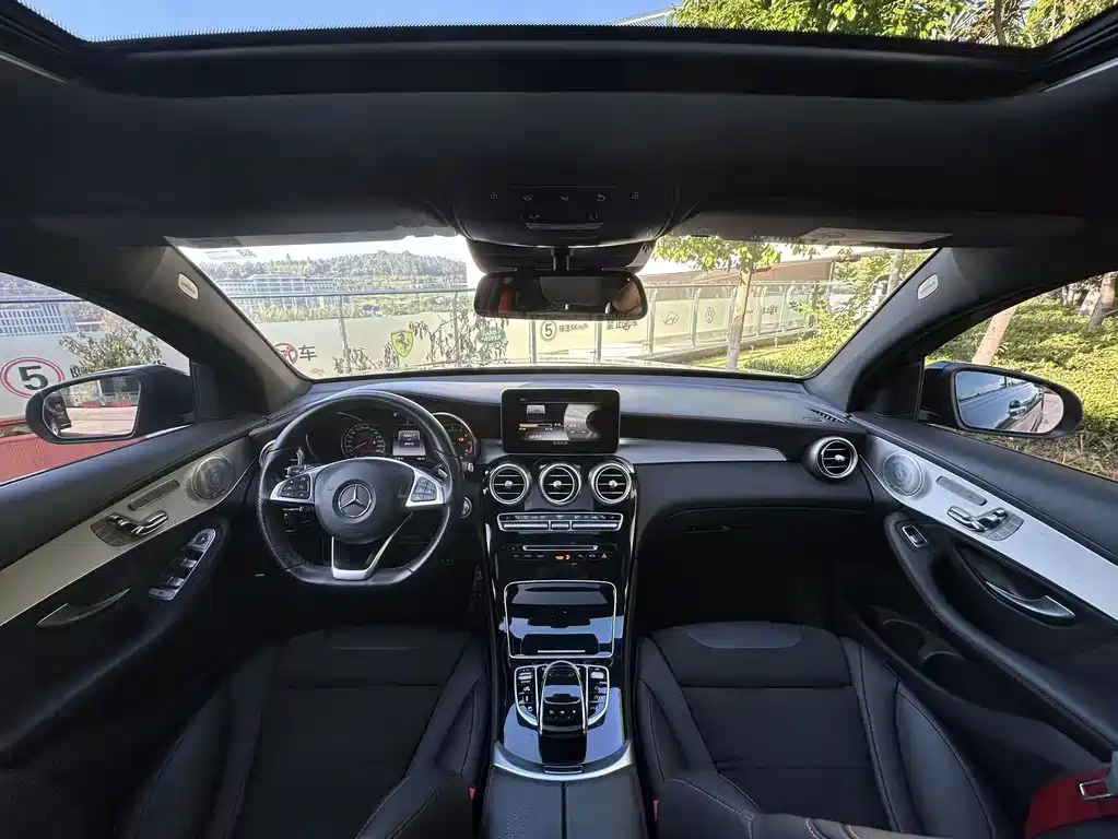 Mercedes-Benz GLC Coupe AMG — миниатюра 14