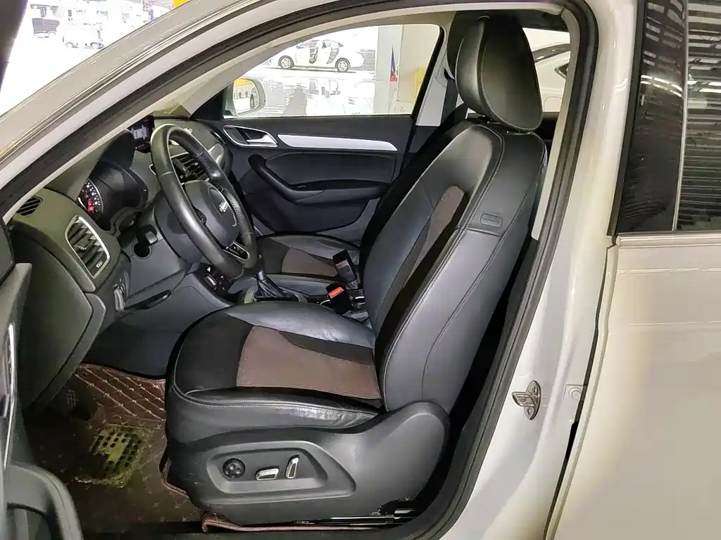 Audi Q3 — миниатюра 5
