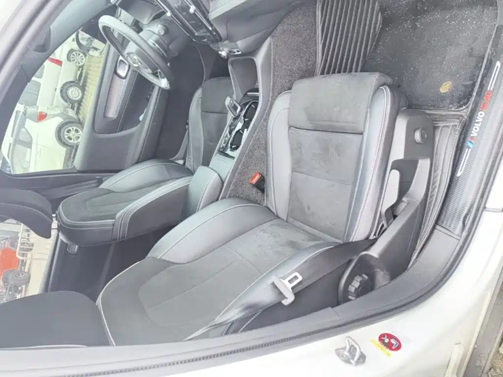 Volvo XC40 — миниатюра 25