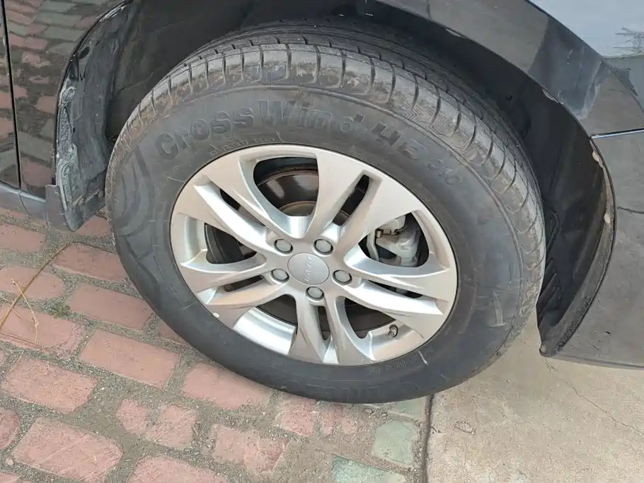 Haval M6 — миниатюра 6